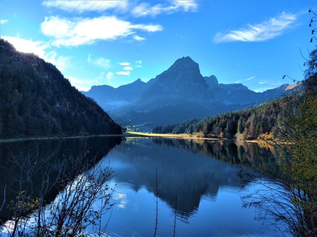 Einer der schönsten Bergseen der Schweiz: Obersee Glarus