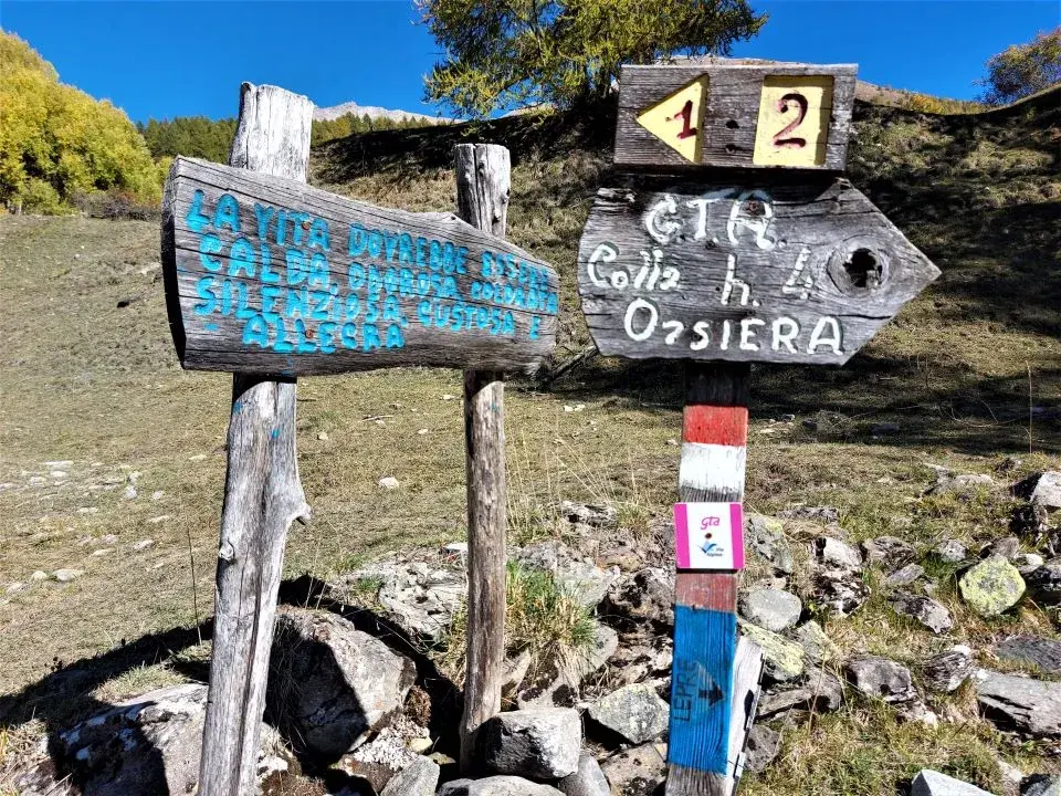 Auf dem Wanderweg "Il Sentier del Pensiero" oberhalb von Usseaux