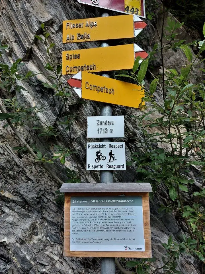 Beginn Zitatenweg im Zanderstal, kurz vor Samnaun Compatsch 