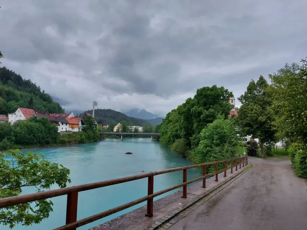 Lech Uferweg in Füssen