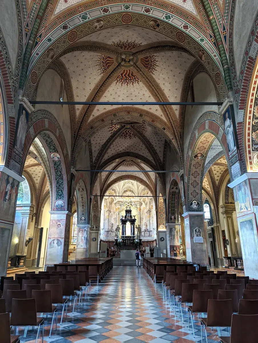 Cattedrale di San Lorenzo von Lugano von innen