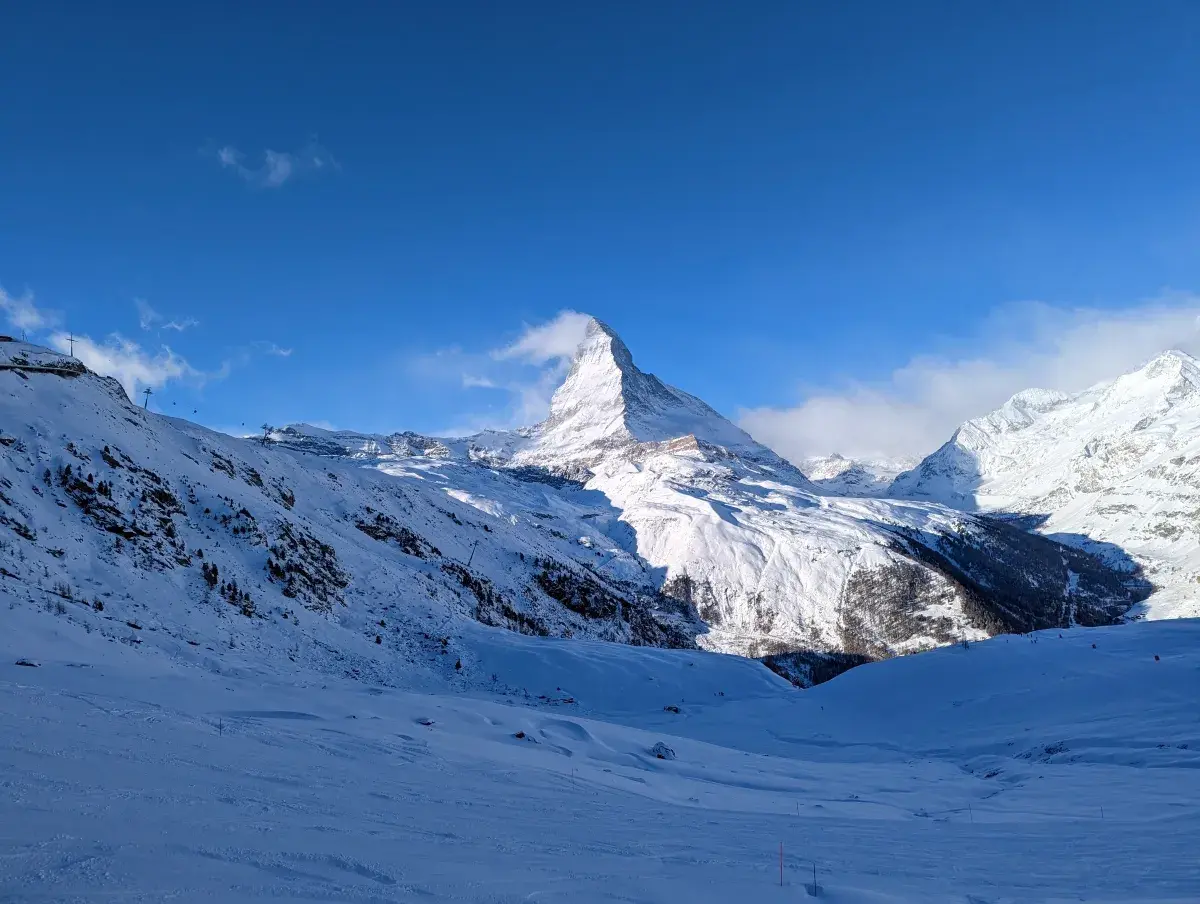 Matterhorn aus der Gornergratbahn bei Riffelberg