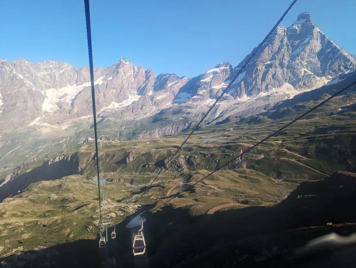 Gondelbahn zur Bergstation Cime-Bianchi Laghi