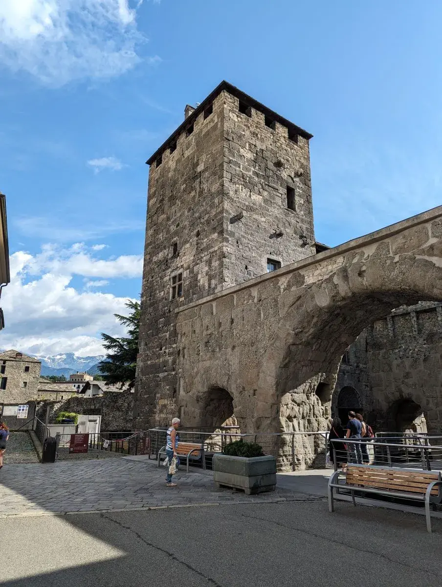 Porta Praetoria in der Aosta Altstadt