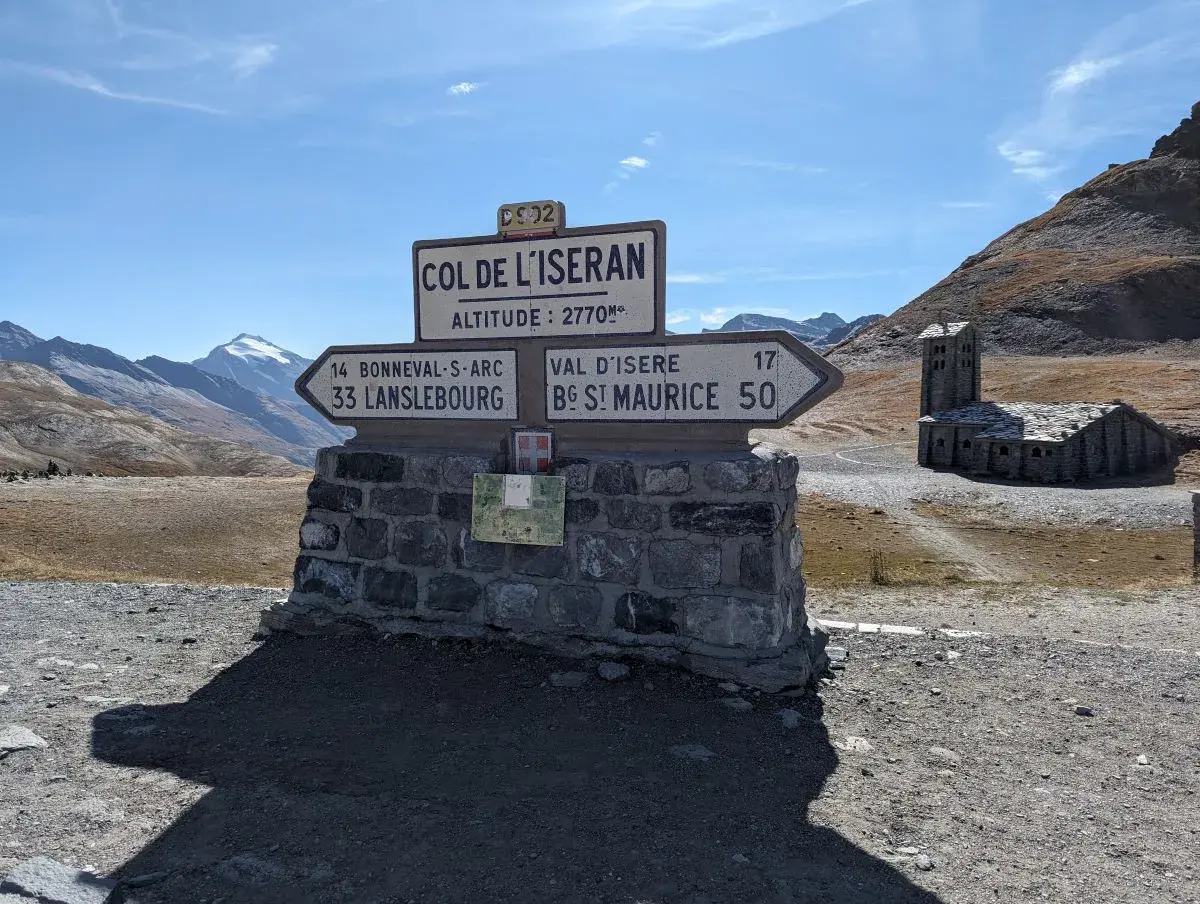 Höchster, befahrbarer Alpenpass: Col de l’Iséran auf der Route des Grandes Alpes